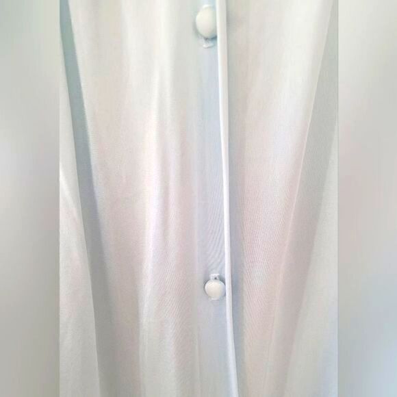 Miss Elaine Silky🌷 soft nightgown size Medium - Picture 8 of 13